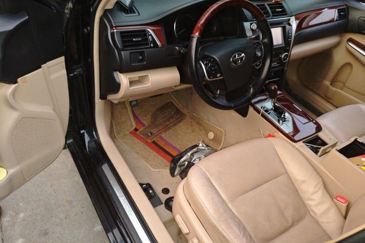 Used Toyota Camry 2012 2.5G Luxury Edition Driver Seat