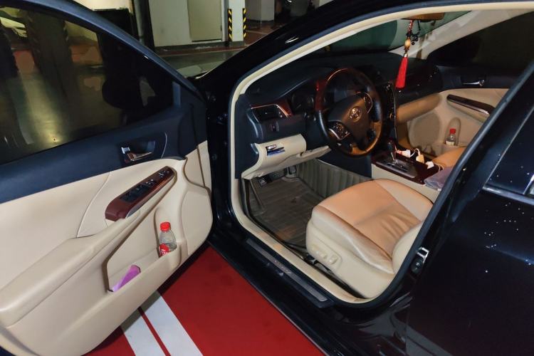 Used Toyota Camry 2012 2.5G Luxury Edition Driver Seat