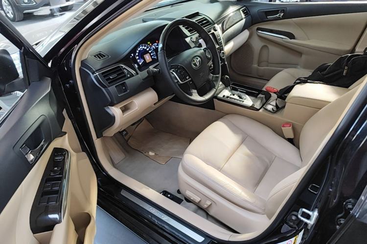 Used Toyota Camry 2012 Luxurious Edition 2.5HG Zunrui Driver Seat