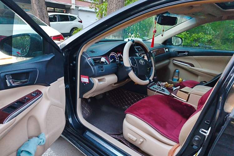 Used Toyota Camry 2012 2.0G Luxury Edition Driver Seat