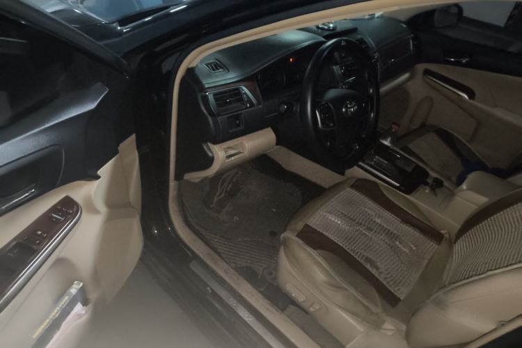 Used Toyota Camry 2012 2.5G Luxury Edition Driver Seat