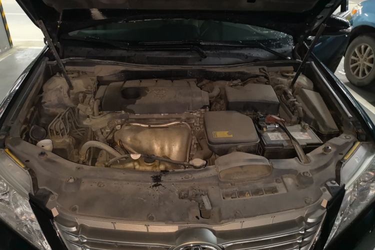 Used Toyota Camry 2012 2.5G Luxury Edition Engine Bay
