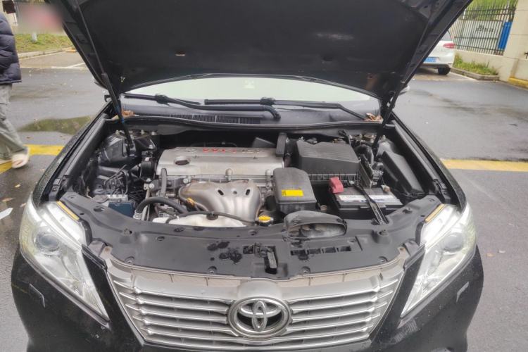 Used Toyota Camry 2012 2.0G Luxury Edition Engine Bay