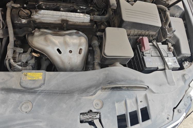 Used Toyota Camry 2012 200E Classic Elite Edition Engine Bay