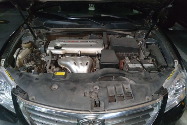 Used Toyota Camry 2012 200G Classic Luxury Edition Engine Bay