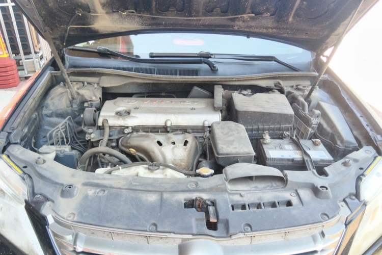 Used Toyota Camry 2012 2.0G Luxury Edition Engine Bay