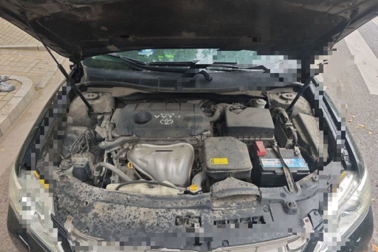 Used Toyota Camry 2012 2.5G Luxury Edition Engine Bay