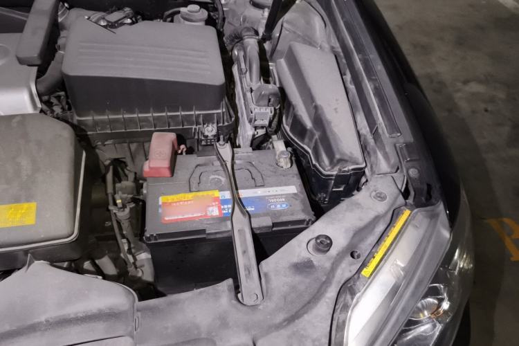 Used Toyota Camry 2012 2.0G Luxury Navigation Edition Engine Bay Left