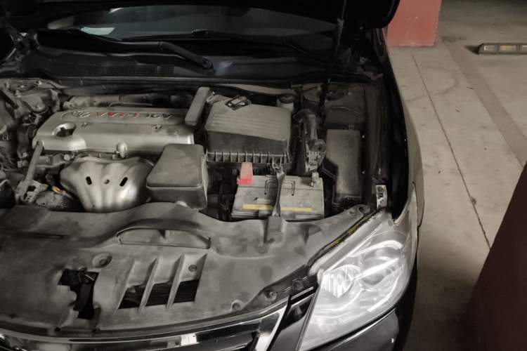 Used Toyota Camry 2012 200G Classic Luxury Edition Engine Bay Left
