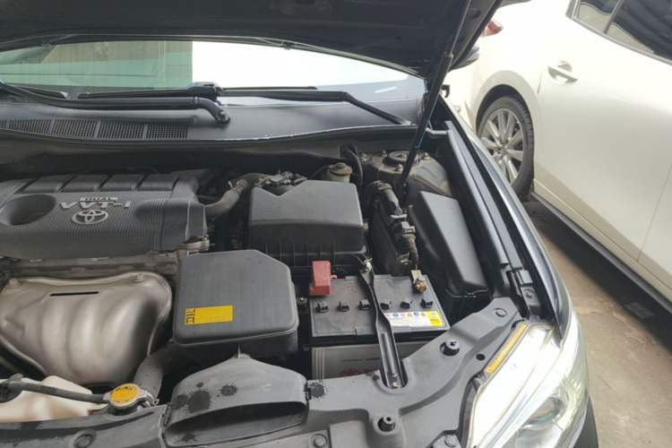 Used Toyota Camry 2012 2.5G Luxury Navigation Edition Engine Bay Left
