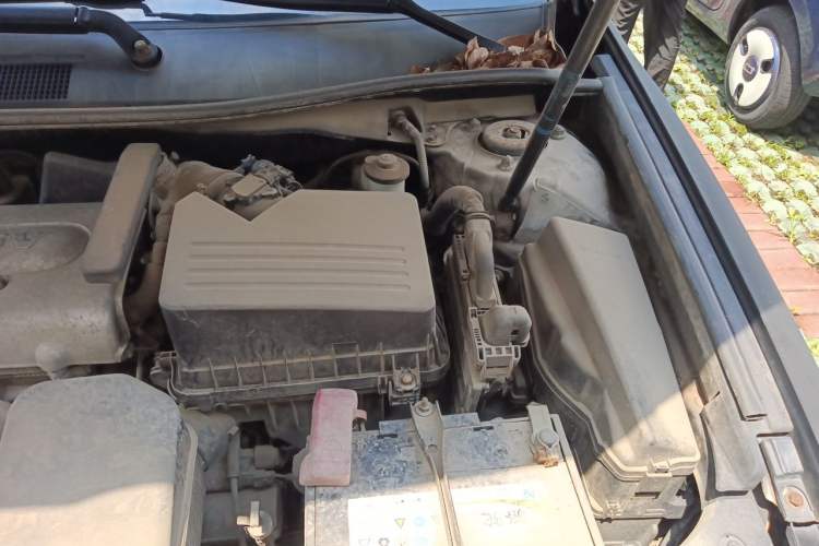 Used Toyota Camry 2012 Junrui 2.0S Radiant Edition Engine Bay Left