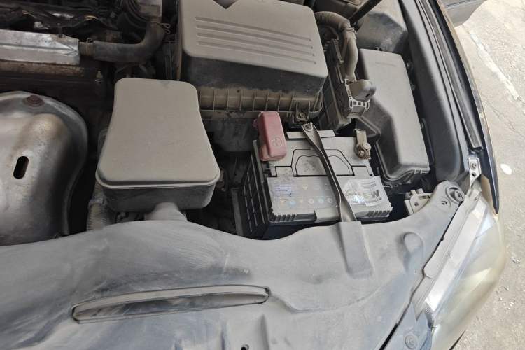 Used Toyota Camry 2012 200E Classic Elite Edition Engine Bay Left
