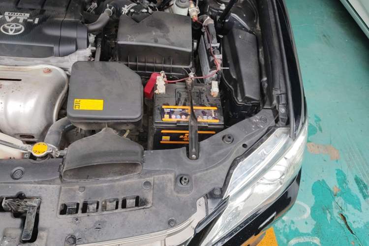 Used Toyota Camry 2012 2.5G Luxury Edition Engine Bay Left