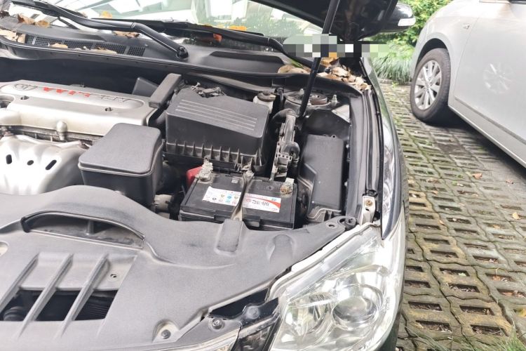 Used Toyota Camry 2012 200G Classic Luxury Edition Engine Bay Left