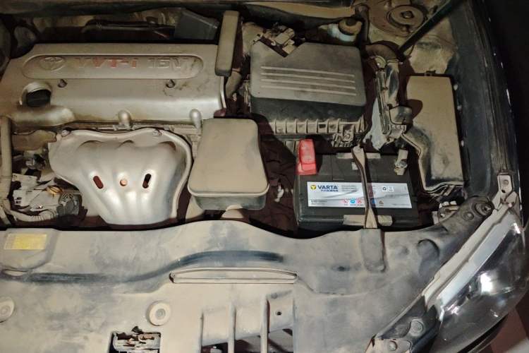 Used Toyota Camry 2012 200G Classic Luxury Edition Engine Bay Left