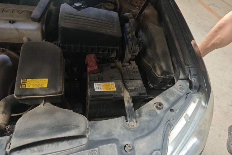Used Toyota Camry 2012 Junrui 2.0S Radiant Edition Engine Bay Left
