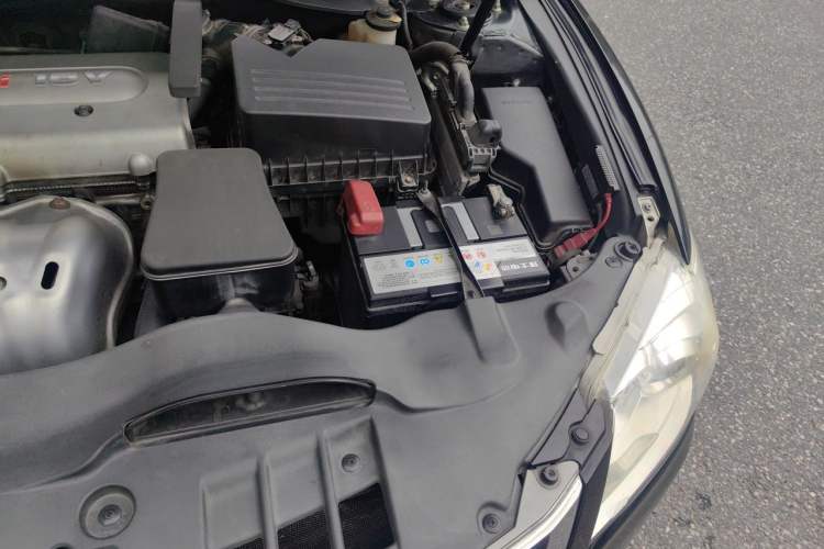 Used Toyota Camry 2012 200G Classic Luxury Edition Engine Bay Left