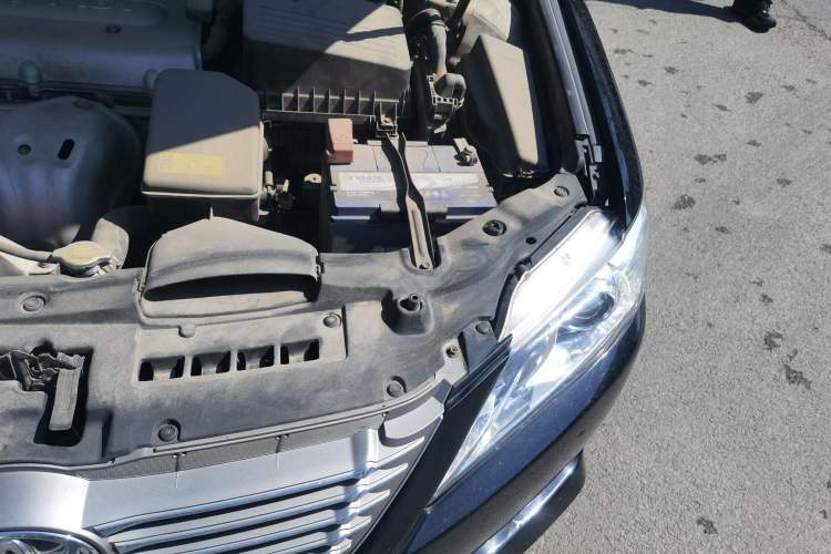 Used Toyota Camry 2012 Junrui 2.0S Radiant Edition Engine Bay Left