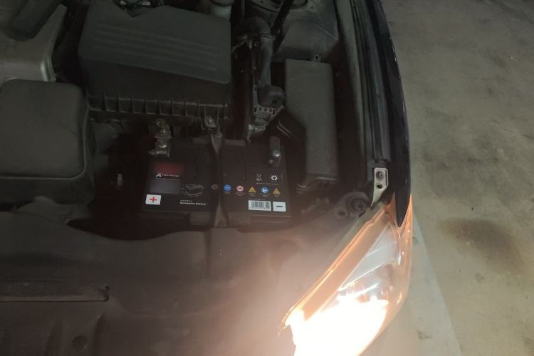 Used Toyota Camry 2012 200E Classic Elite Edition Engine Bay Left