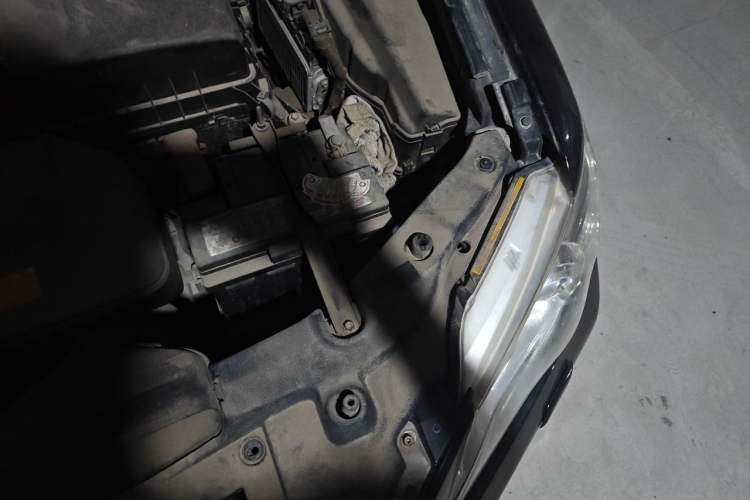 Used Toyota Camry 2012 2.5G Luxury Edition Engine Bay Left