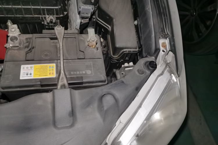 Used Toyota Camry 2012 200E Classic Elite Edition Engine Bay Left