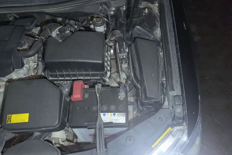 Used Toyota Camry 2012 2.5G Luxury Edition Engine Bay Left