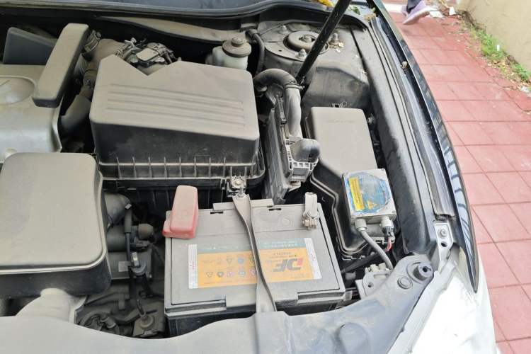 Used Toyota Camry 2012 200G Classic Luxury Edition Engine Bay Left