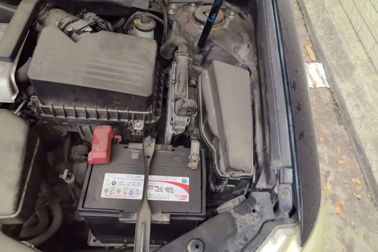 Used Toyota Camry 2012 Junrui 2.0S Radiant Edition Engine Bay Left