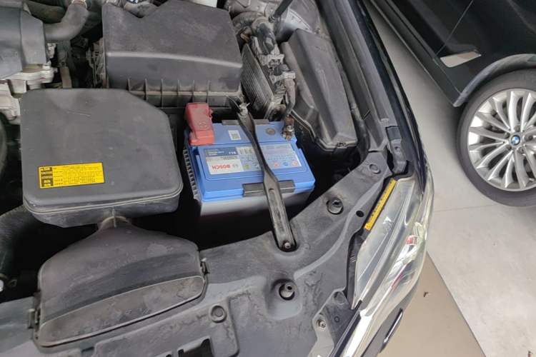 Used Toyota Camry 2012 2.5G Luxury Edition Engine Bay Left