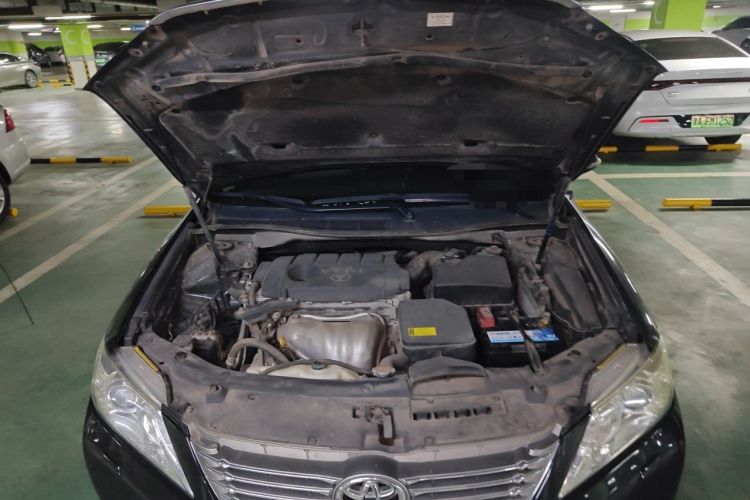 Used Toyota Camry 2012 2.5G Luxury Edition Engine Bay
