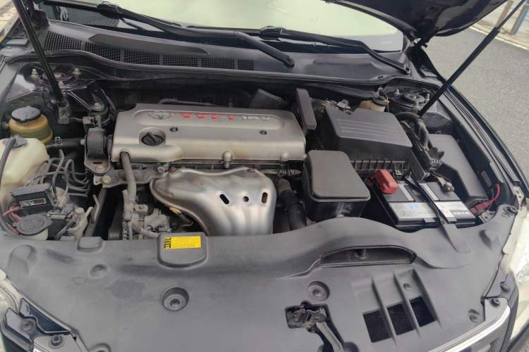 Used Toyota Camry 2012 200G Classic Luxury Edition Engine Bay