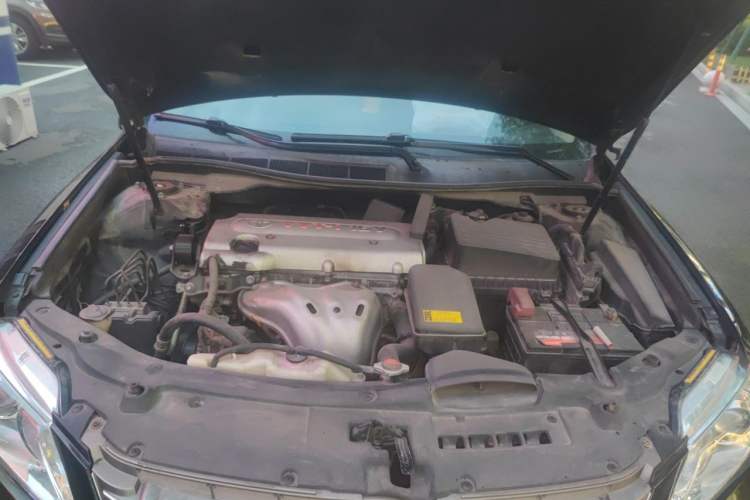 Used Toyota Camry 2012 2.0G Luxury Edition Engine Bay