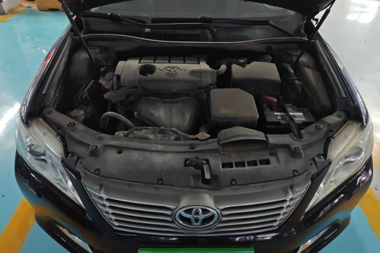 Used Toyota Camry 2012 2.5G Luxury Edition Engine Bay