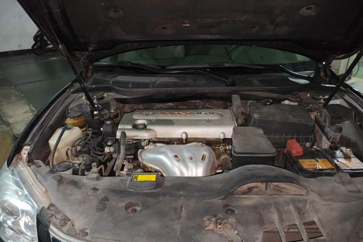 Used Toyota Camry 2012 200E Classic Elite Edition Engine Bay Right
