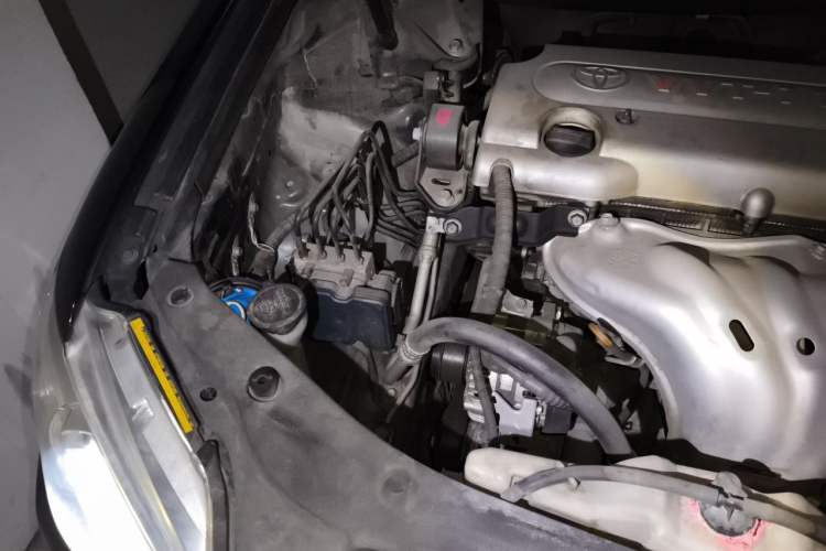 Used Toyota Camry 2012 2.0G Luxury Navigation Edition Engine Bay Right