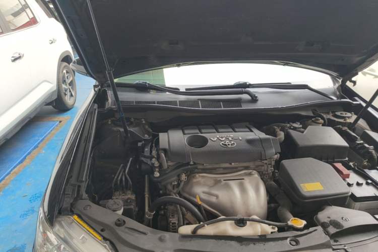 Used Toyota Camry 2012 2.5G Luxury Navigation Edition Engine Bay Right