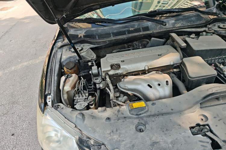 Used Toyota Camry 2012 200G Classic Luxury Edition Engine Bay Right