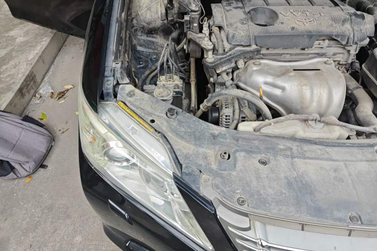 Used Toyota Camry 2012 2.5G Luxury Edition Engine Bay Right