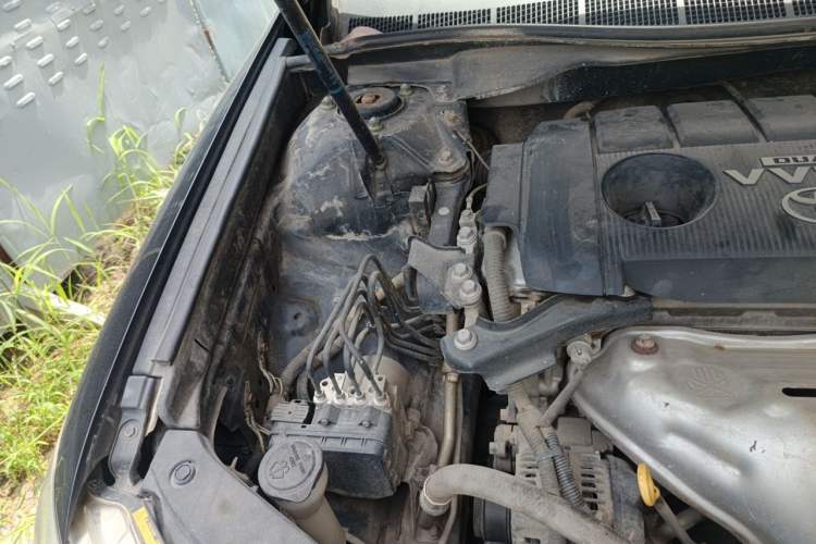 Used Toyota Camry 2012 2.5G Luxury Edition Engine Bay Right
