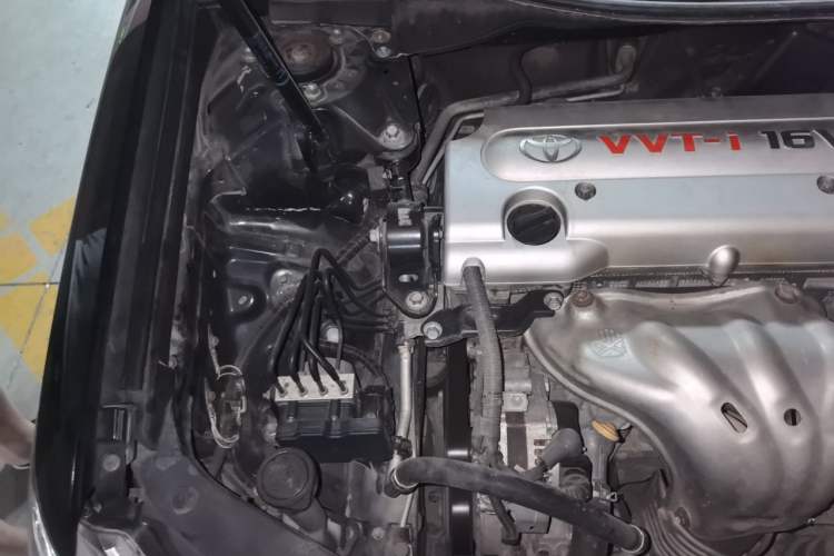 Used Toyota Camry 2012 Junrui 2.0S Radiant Edition Engine Bay Right