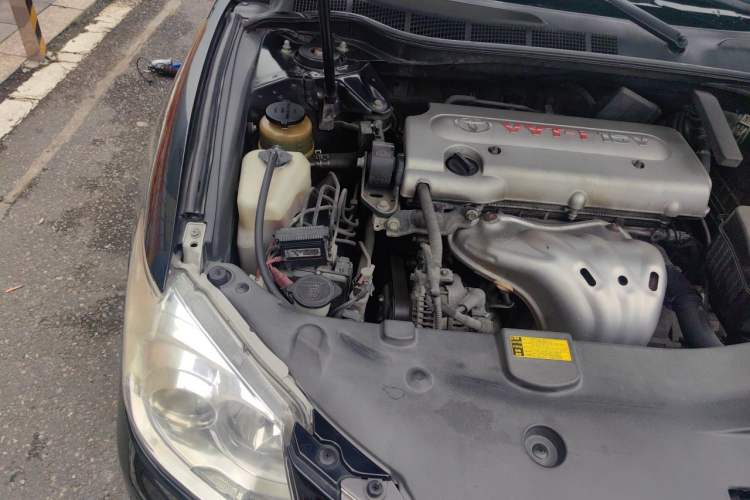 Used Toyota Camry 2012 200G Classic Luxury Edition Engine Bay Right