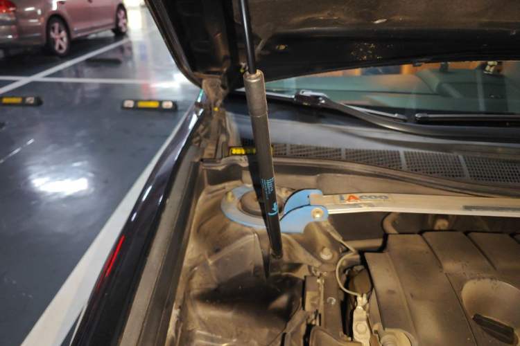 Used Toyota Camry 2012 2.5G Luxury Edition Engine Bay Right