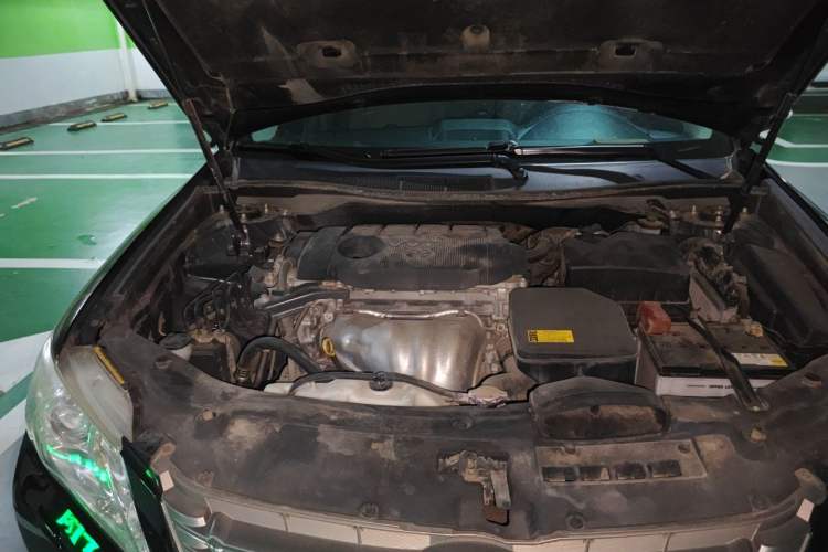 Used Toyota Camry 2012 2.5G Luxury Edition Engine Bay Right