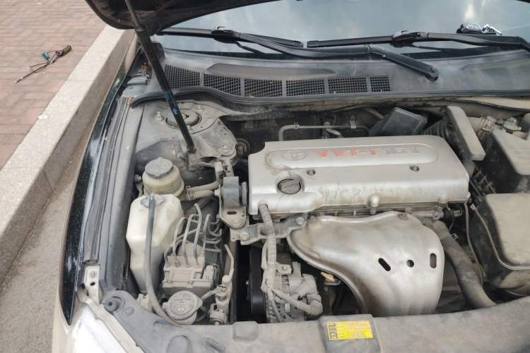 Used Toyota Camry 2012 200G Classic Luxury Edition Engine Bay Right