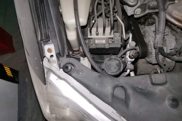 Used Toyota Camry 2012 200E Classic Elite Edition Engine Bay Right