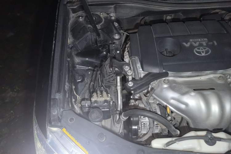 Used Toyota Camry 2012 2.5G Luxury Edition Engine Bay Right