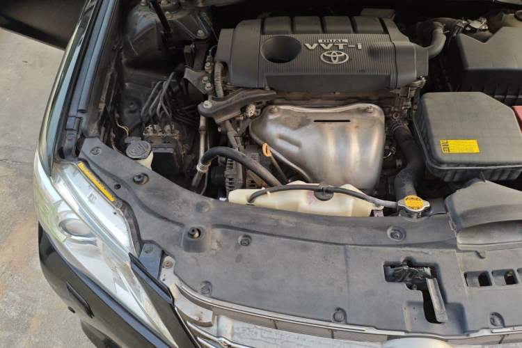 Used Toyota Camry 2012 2.5G Luxury Edition Engine Bay Right