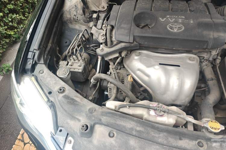 Used Toyota Camry 2012 2.5V Ultimate Navigation Edition Engine Bay Right