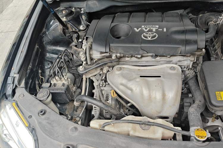 Used Toyota Camry 2012 2.5G Luxury Edition Engine Bay Right