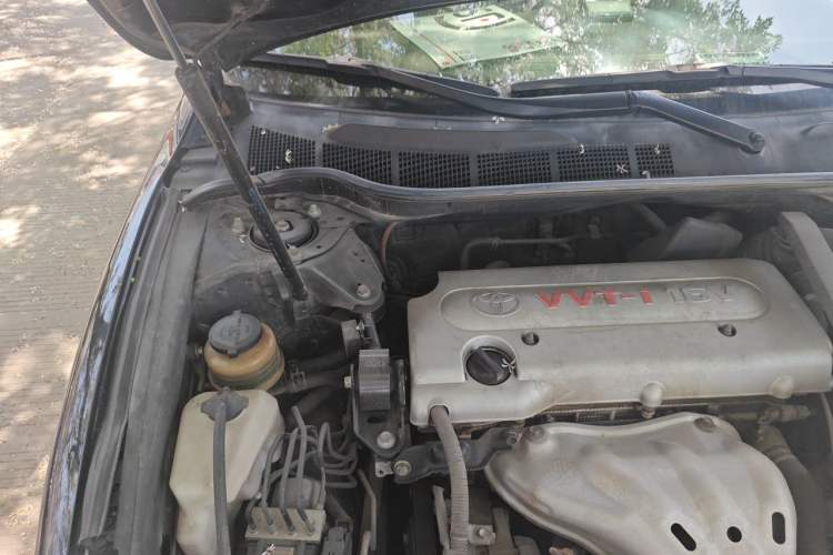 Used Toyota Camry 2012 200G Classic Luxury Edition Engine Bay Right